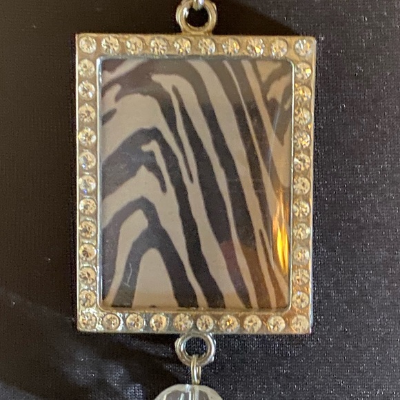 Vintage cowgirl art pendant with clear crystal, black bead chain/reverse zebra - Picture 6 of 8
